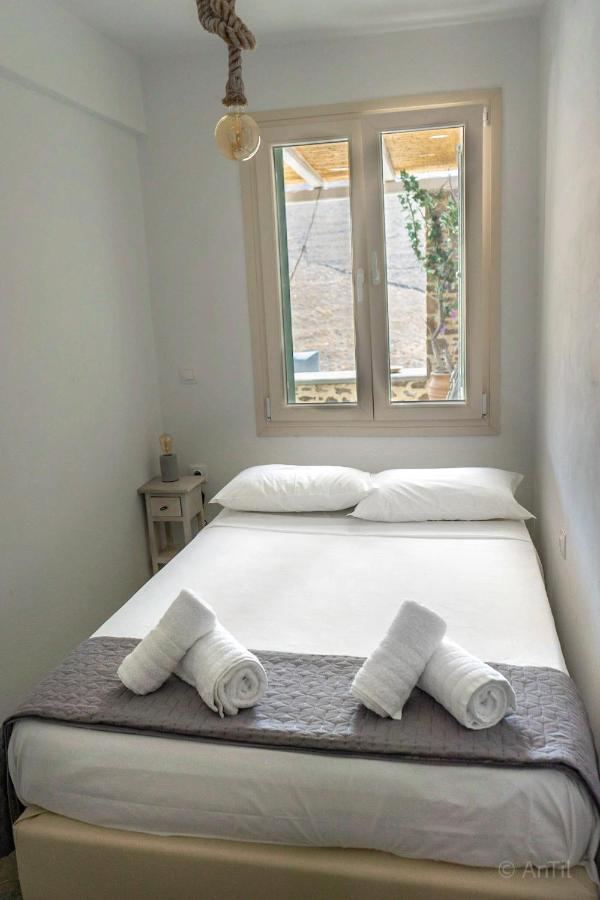 Kythnos Beach House Esterno foto